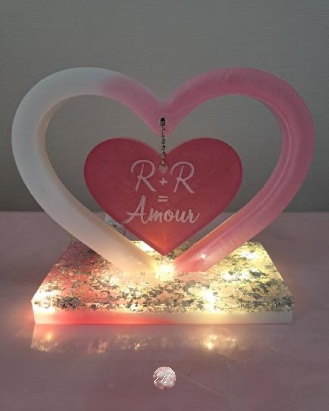 Coeur hommage suspendu