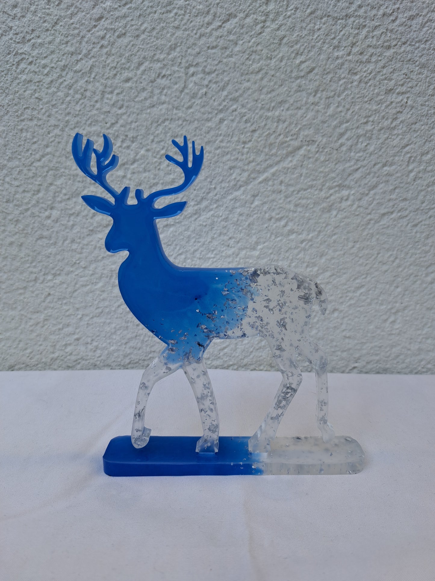 Cerf sur socle